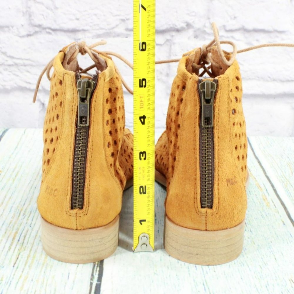 Musse & Cloud Aiden Orange Leather Back Zip Perforated Peep Toe Sandals Size 9 - Picture 6 of 9